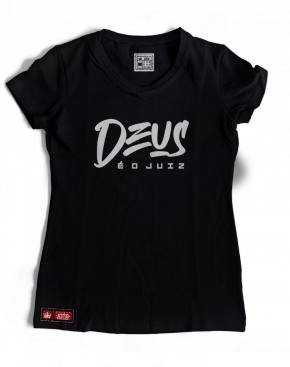 CAMISETA DEUS É O JUIZ